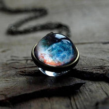 Laden Sie das Bild in den Galerie-Viewer, Double-sided Universe Necklace