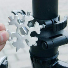 Laden Sie das Bild in den Galerie-Viewer, 18-in-1 Snowflake Multi Tool