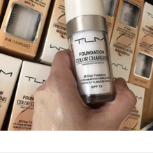 Laden Sie das Bild in den Galerie-Viewer, Flawless Colour Changing Foundation